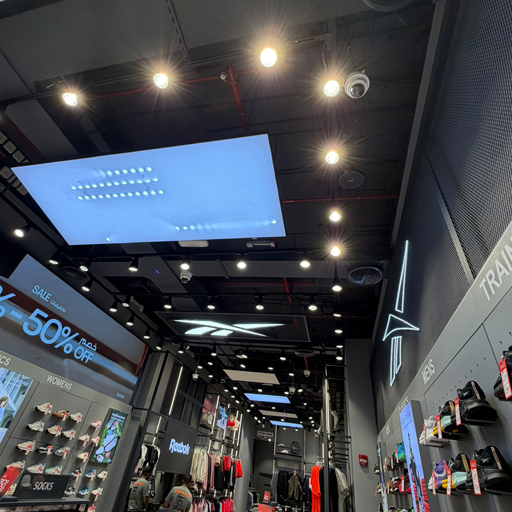 Oakley Reebok, Galleria Mall